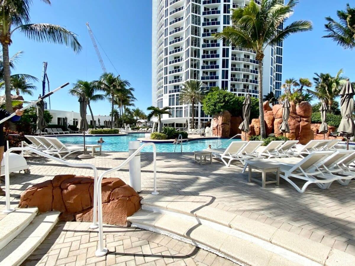 15Th Floor Luxury Suite At Trump Int Resort Sunny Isles Beach Esterno foto