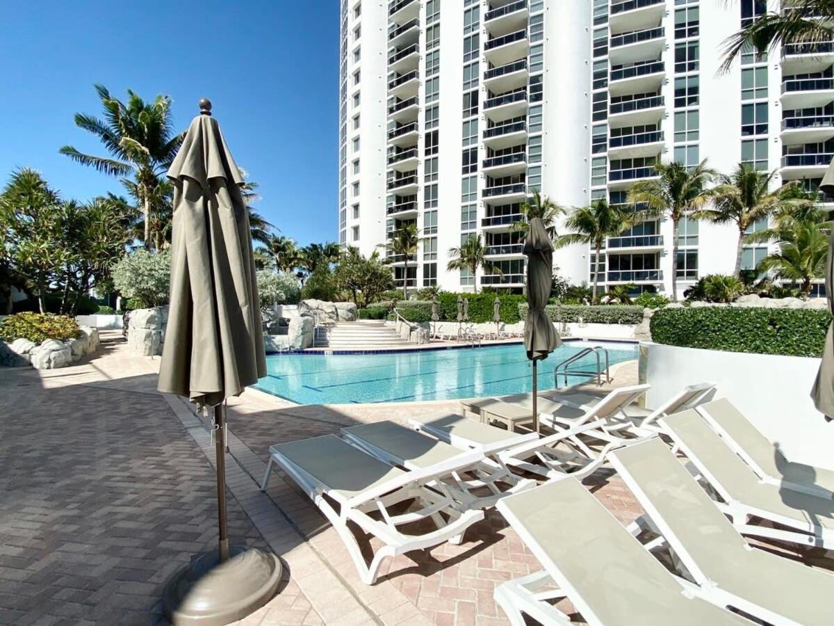 15Th Floor Luxury Suite At Trump Int Resort Sunny Isles Beach Esterno foto